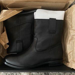 Frye – Anna Leather Short Boot BLACK / 7M